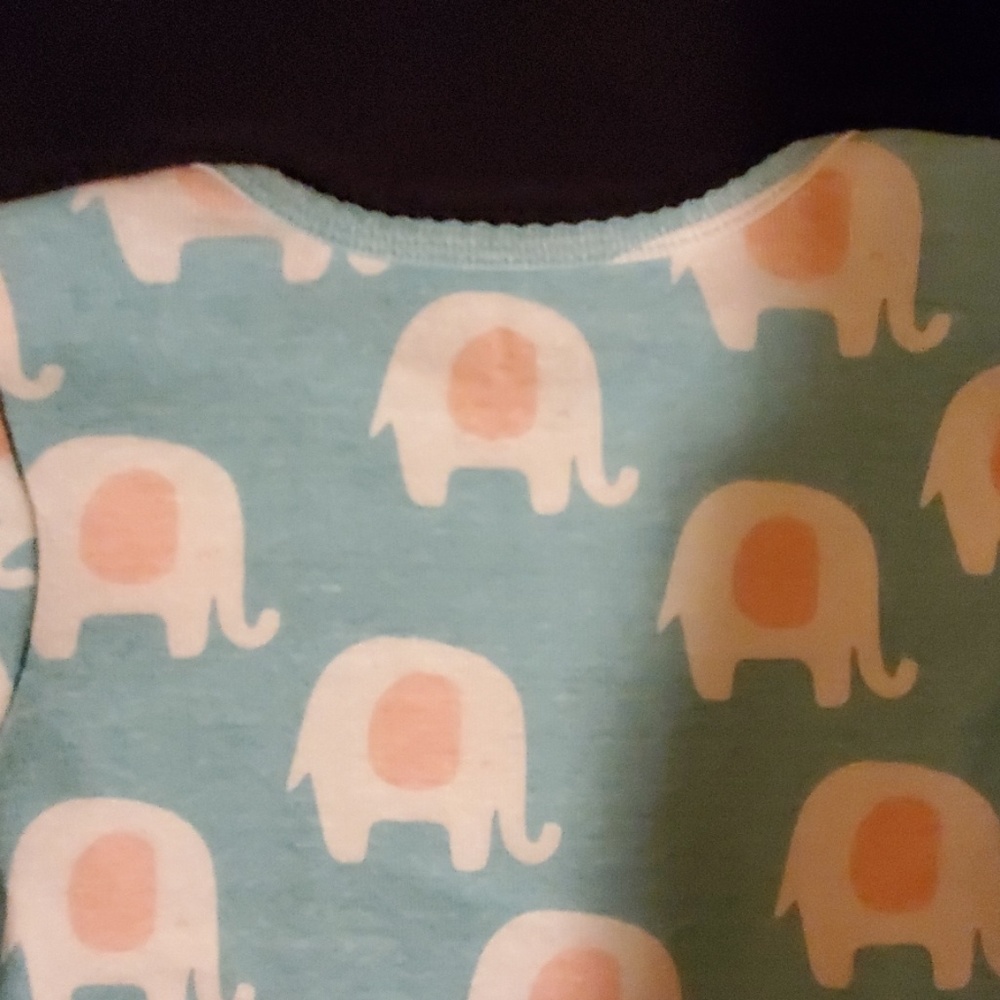 Carter's Onesie - Picture 7 of 8